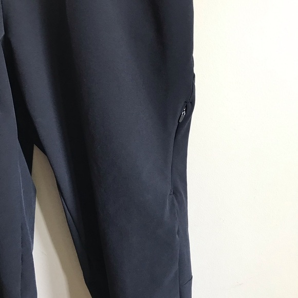 Gymshark Venture Jogger Cargo Pant Velcro Black Size Small RARE - Picture 7 of 12